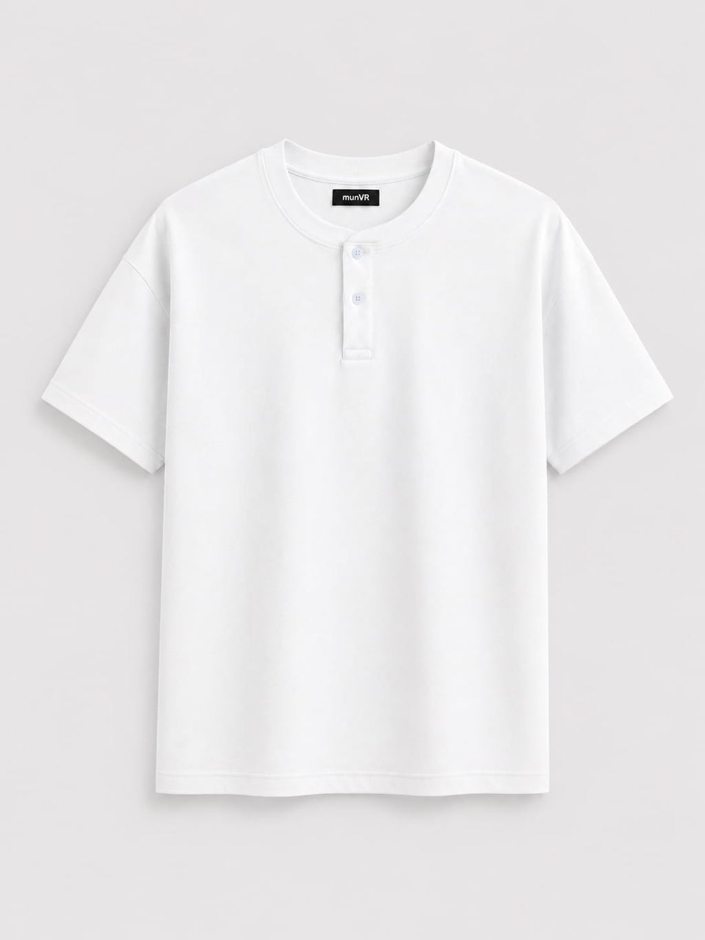 munVR Tapered Fit Off White Henley