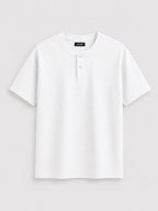 munVR Tapered Fit Off White Henley