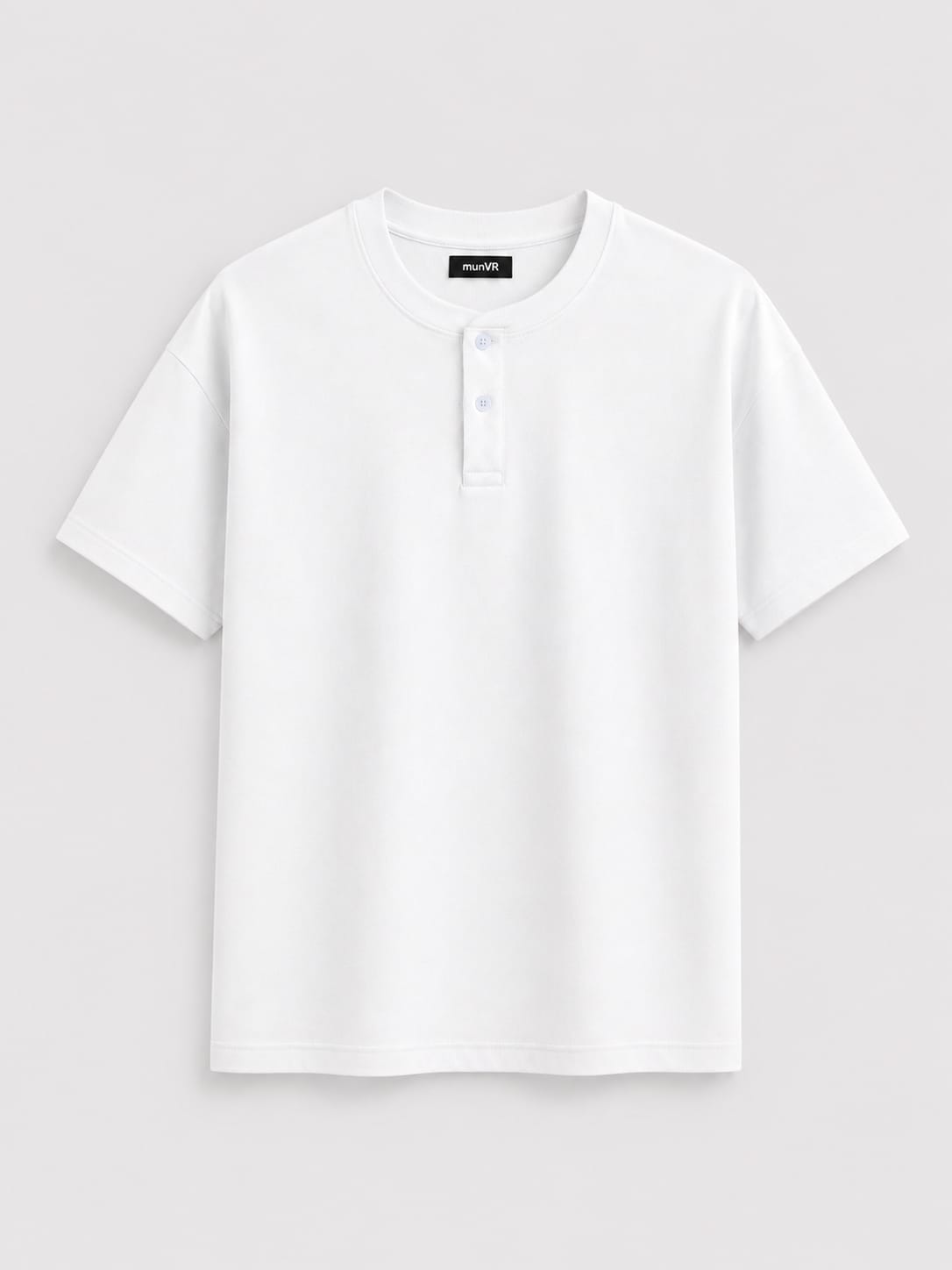 munVR Tapered Fit Off White Henley