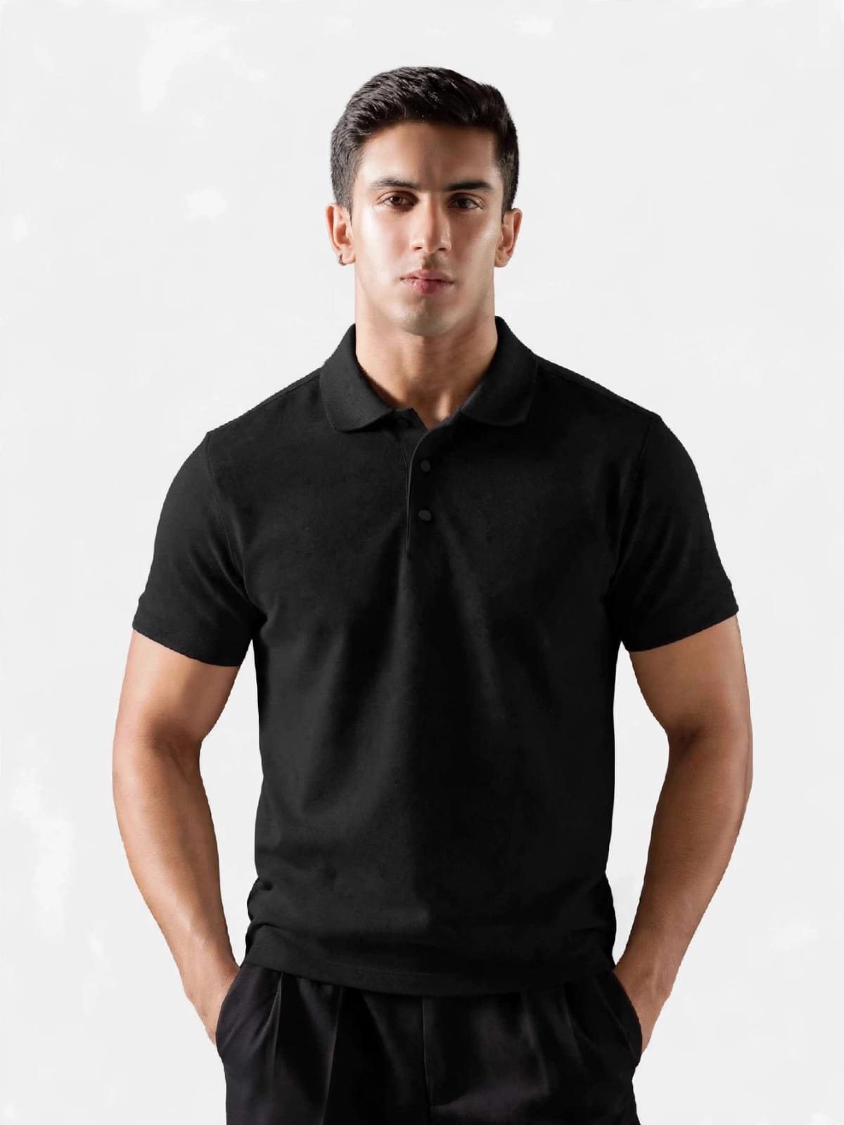 munVR BLACK Stitchless Polo