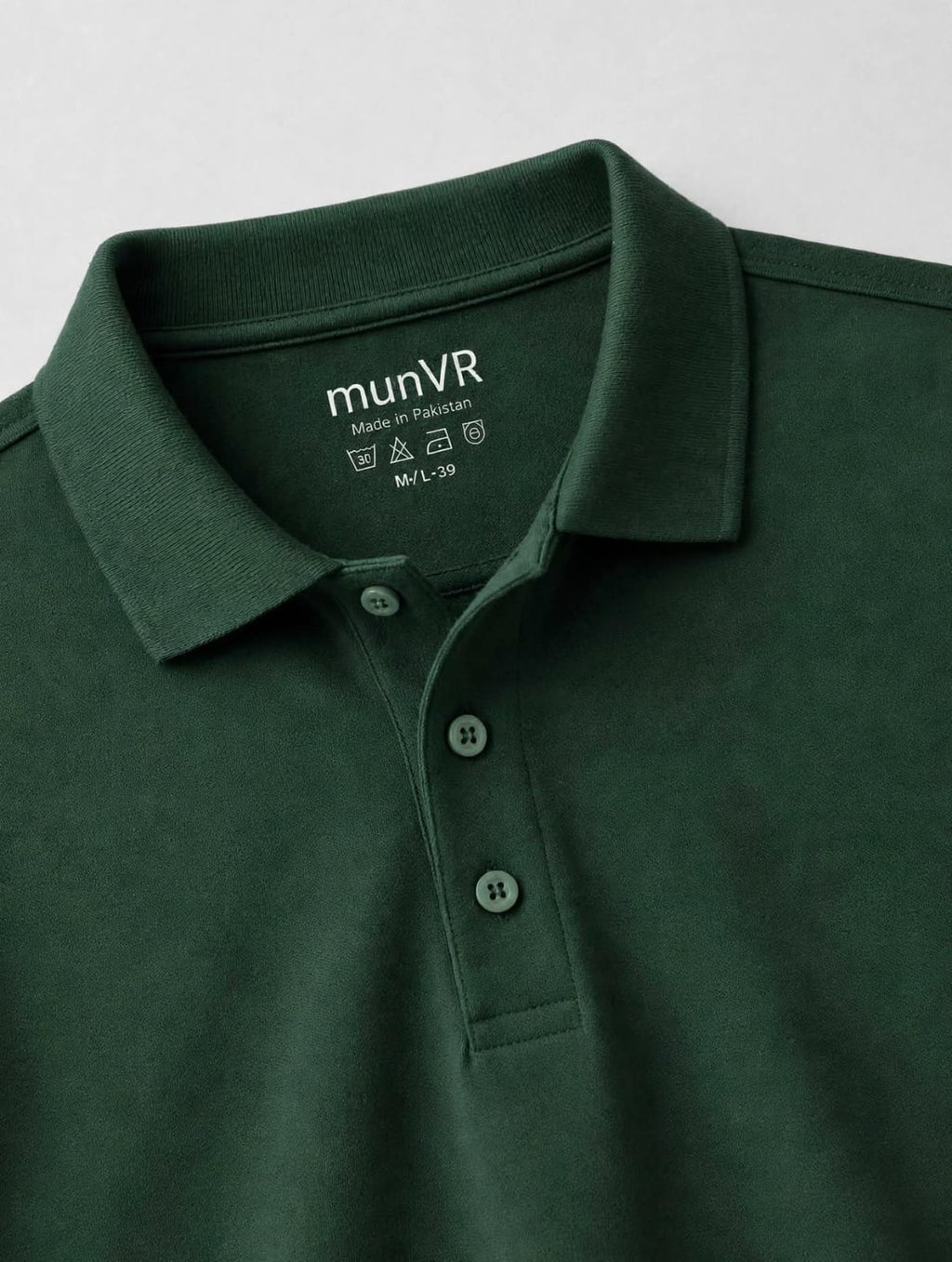 munVR GREEN Stitchless Polo