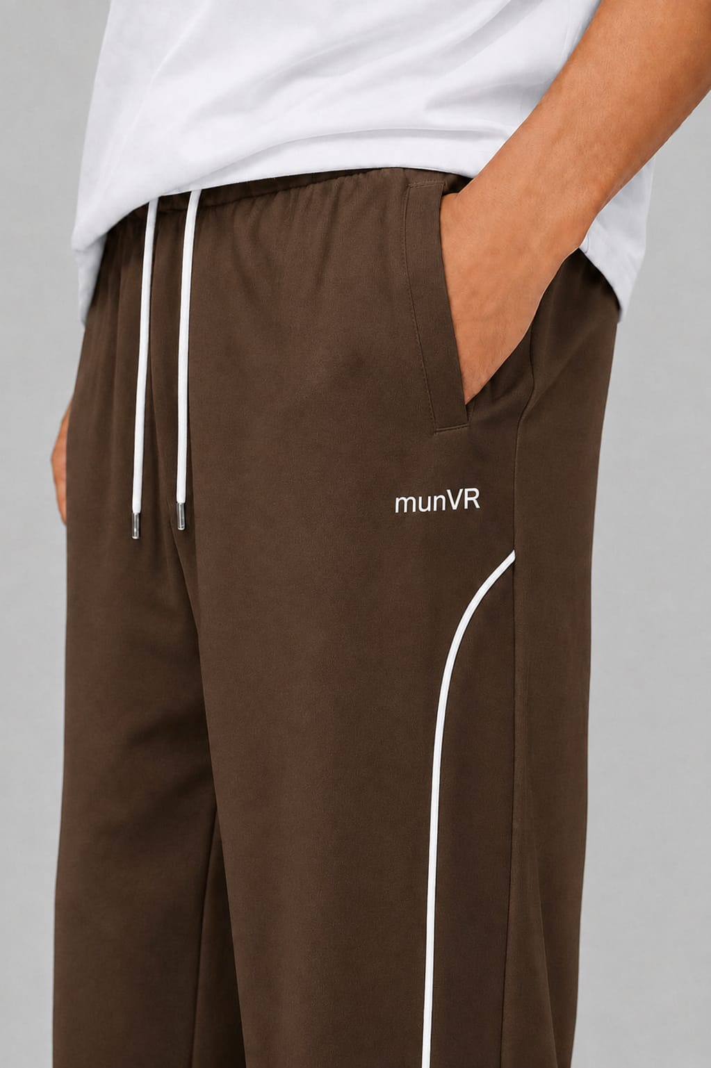 munVR Brown Arc Track Pants