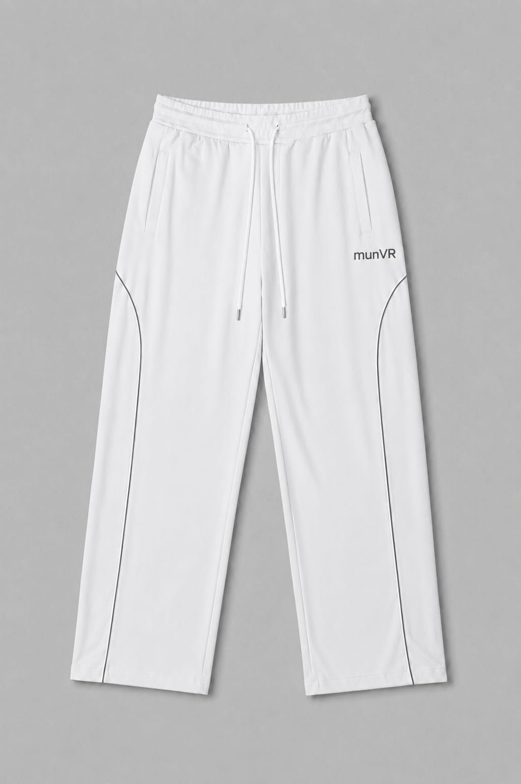 munVR White ARC track pants
