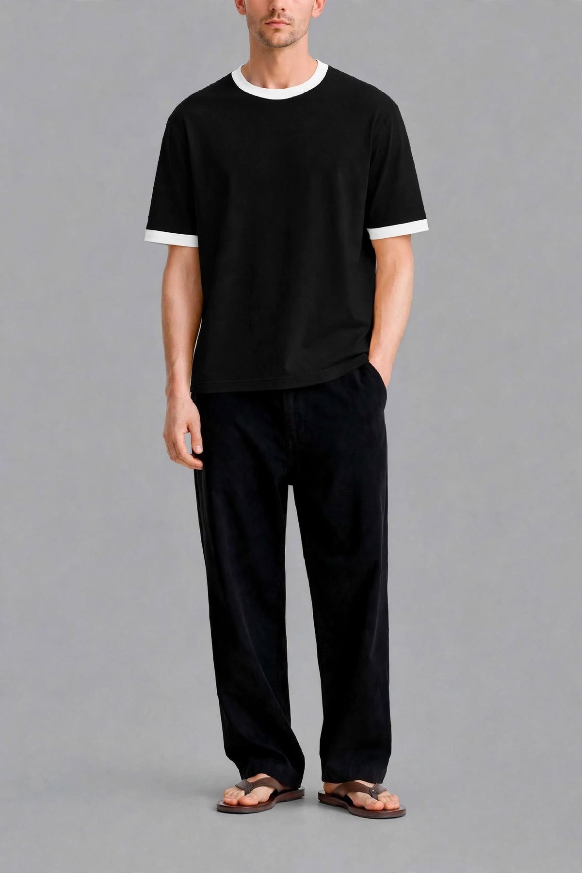 munVR Black Ft White Ringer Tshirt