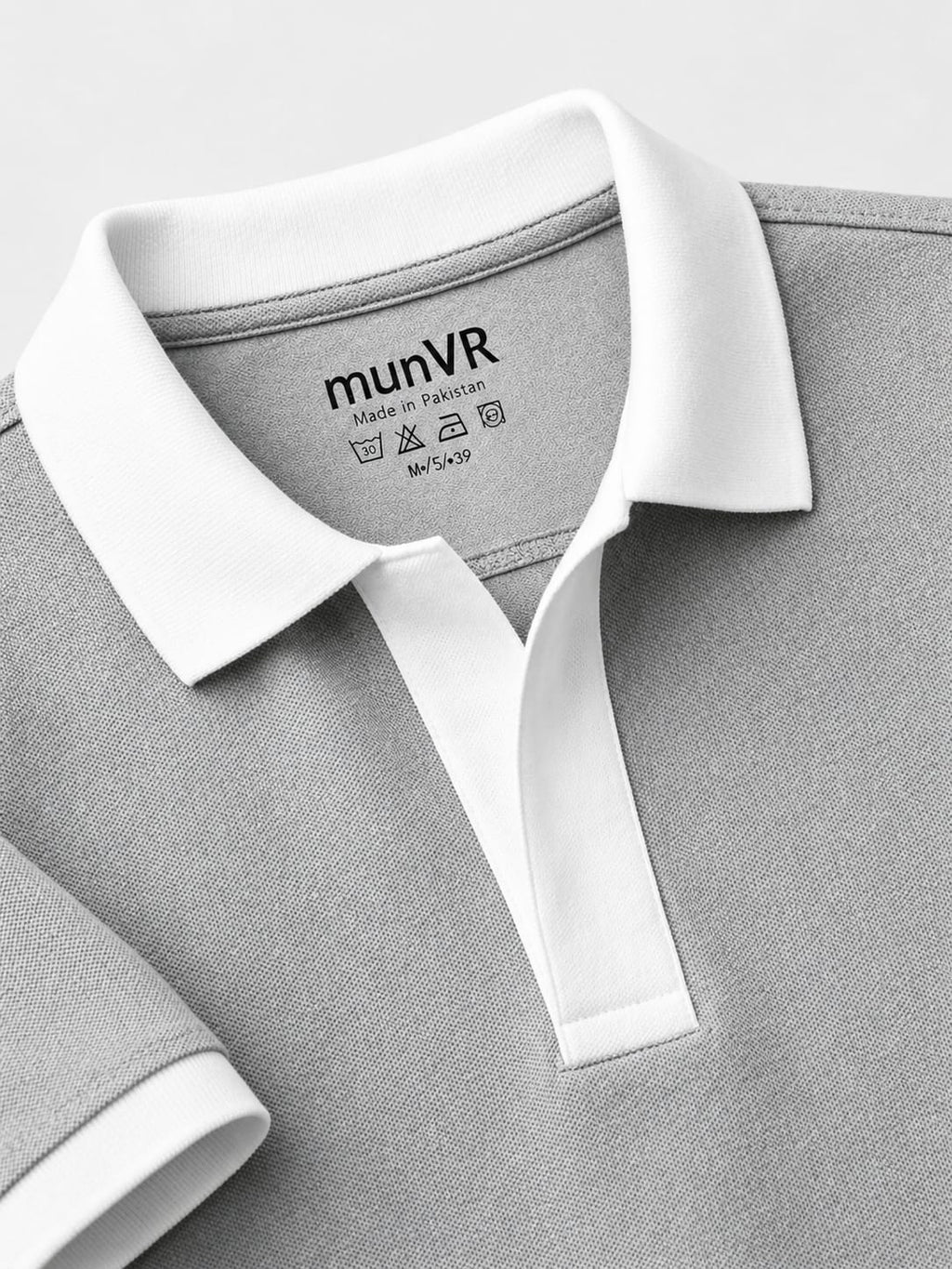 munVR GREY Contrast J/C Polo